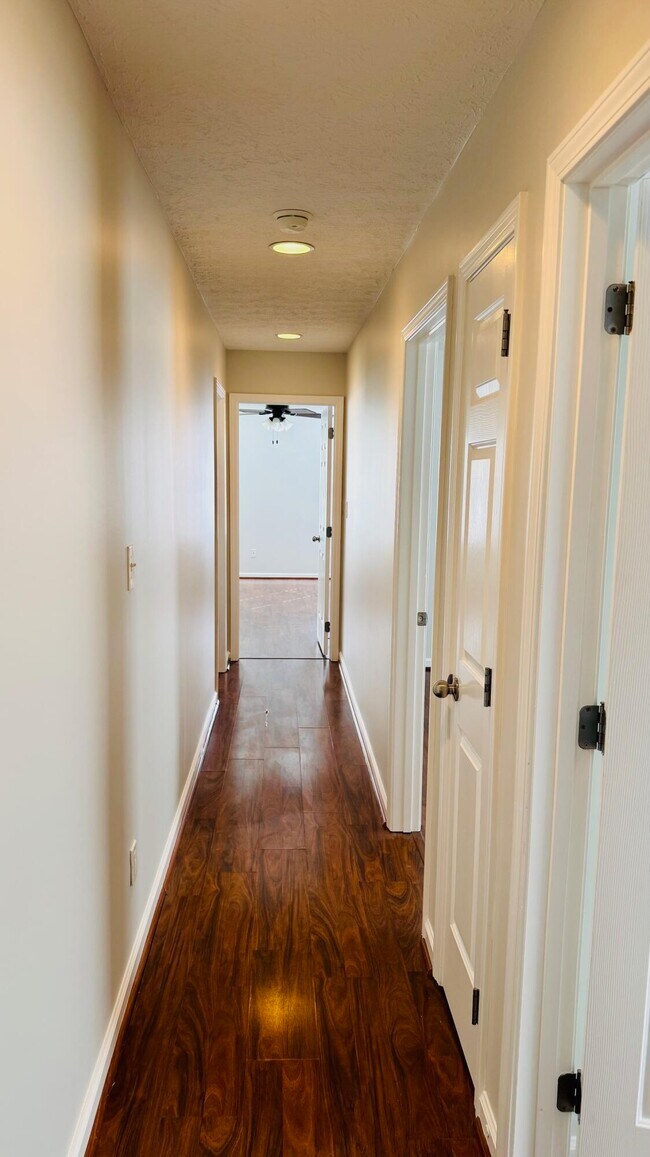 Building Photo - 3072 Prichard Dr