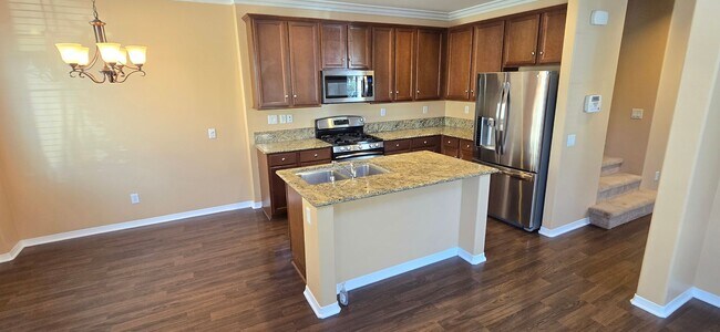 Building Photo - Beautifully maintained 2-bedroom, 2.5-bath with Loft • 1,504 sqft & 2-car garage.