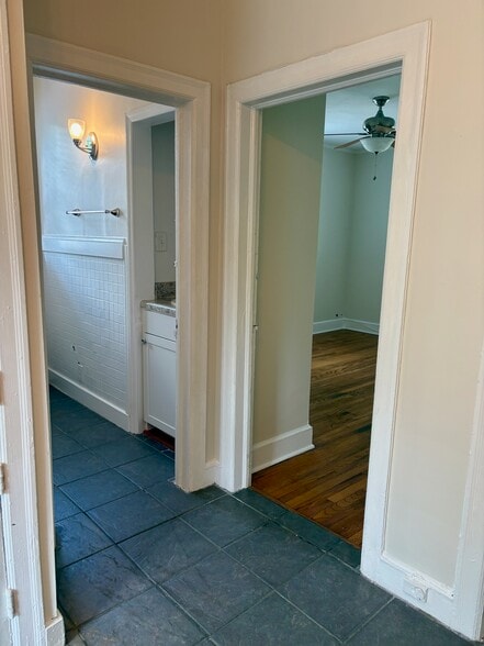 Building Photo - 120 Corbin Ave