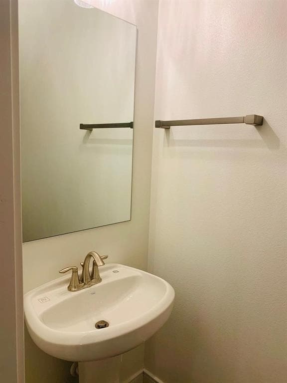 Building Photo - 502 Conservation Dr