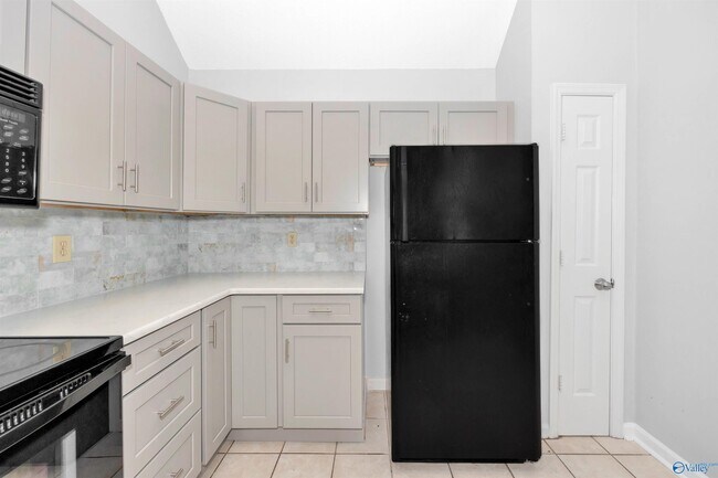 Building Photo - 109 Briargate Ln