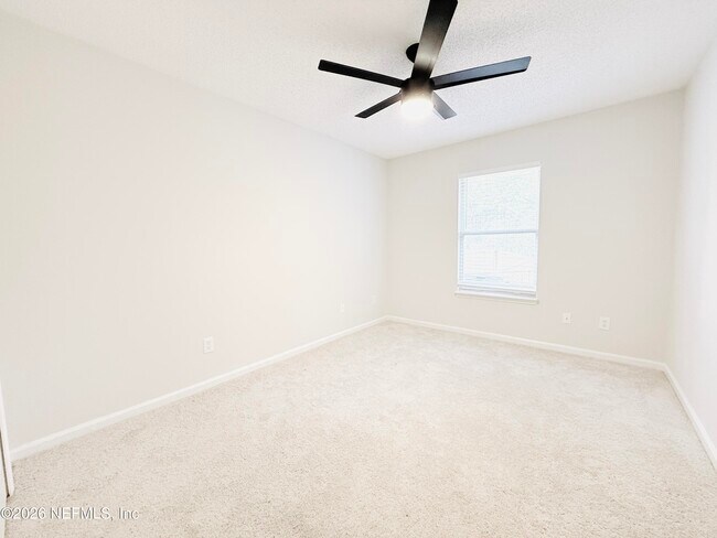 Building Photo - 8713 Star Leaf Rd N