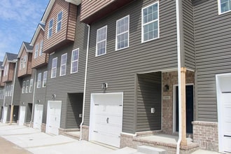 Building Photo - 1145 Appian Crossing Way