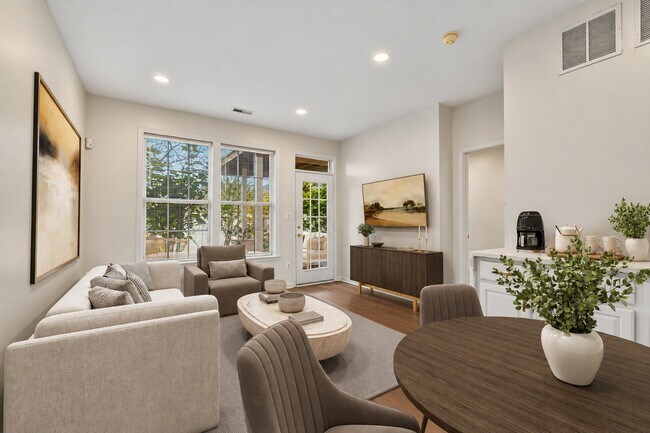 Building Photo - 46136 Aisquith Terrace