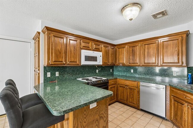 Building Photo - 8801 Scirocco Cir