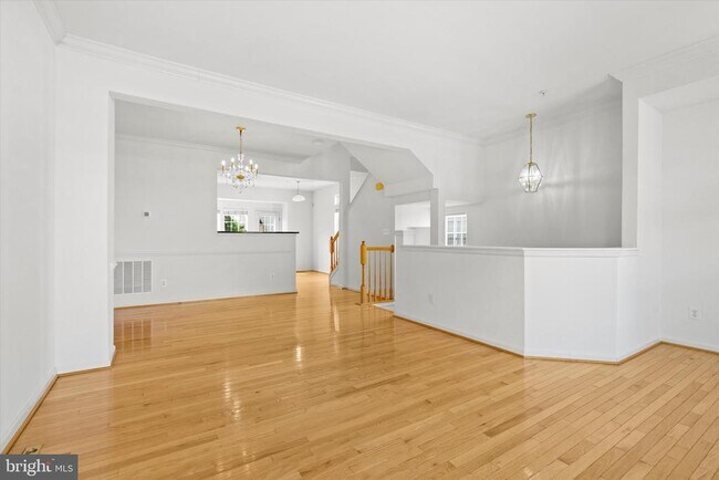 Building Photo - 3567 Ellery Cir
