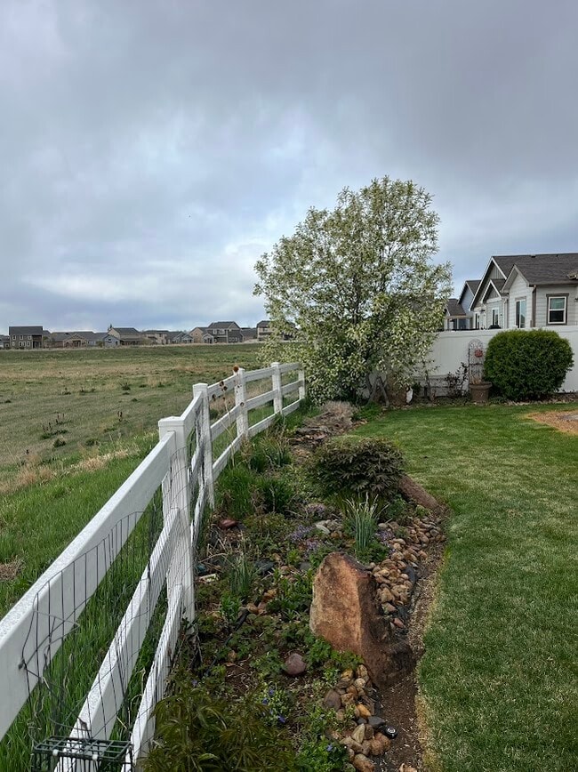 Building Photo - 964 Pyxis Dr
