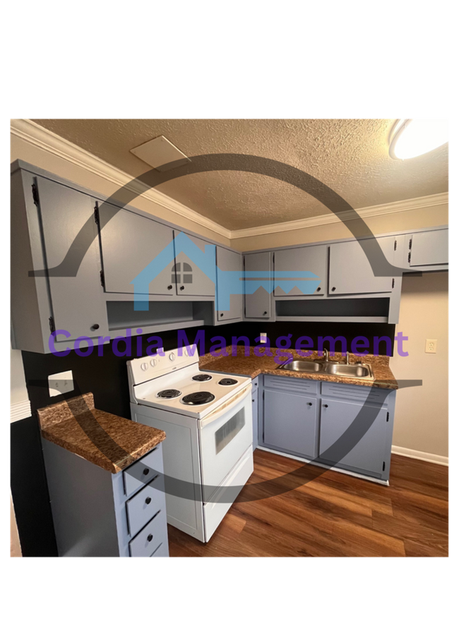 Building Photo - Will not last long!!!!! 3 bedroom Great All electric home in Riverdale!