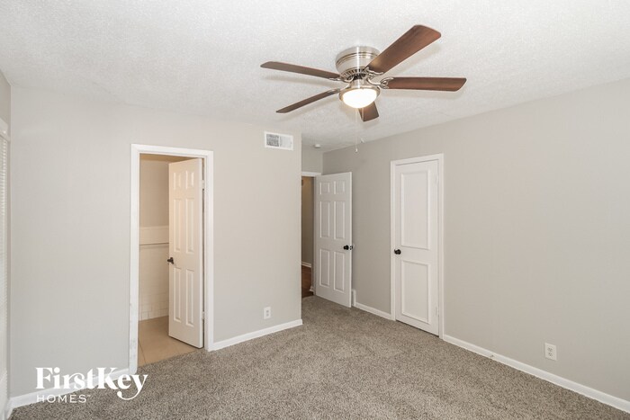 Building Photo - 7608 Oxley Dr