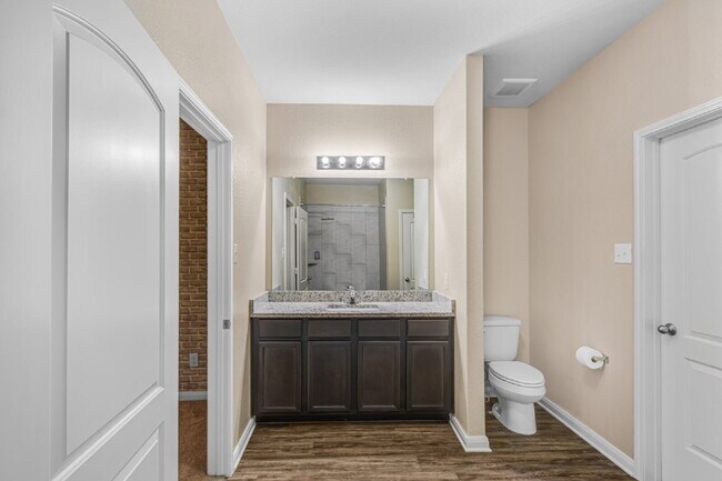 Building Photo - Single family Home in Princeton