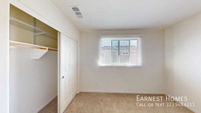 Building Photo - 14834 Nordhoff St