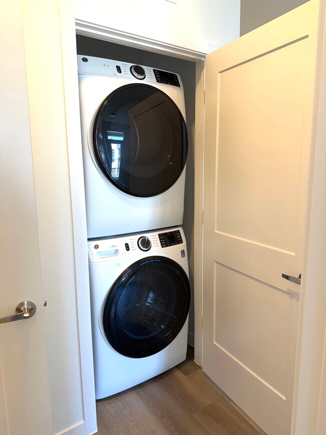 Building Photo - 13220 Farm to Market Road 973 Apt #10108, ...