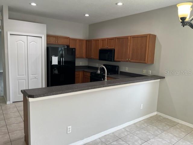 Building Photo - 20119 Nob Oak Ave