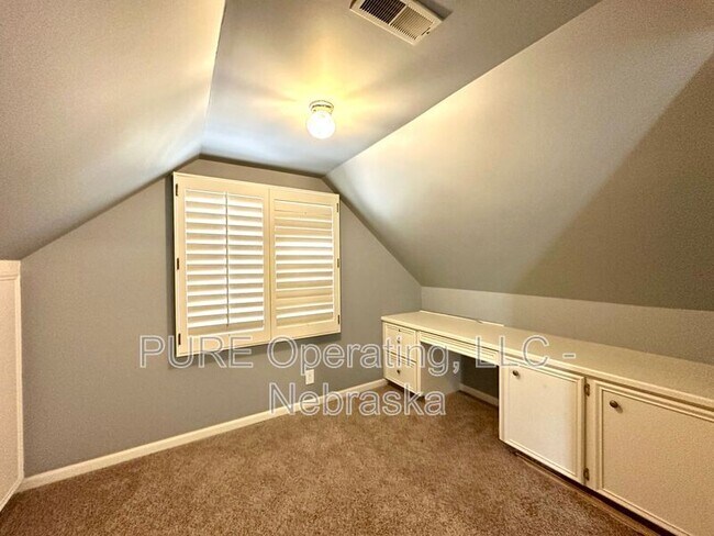 Building Photo - 3447 S 161st Cir