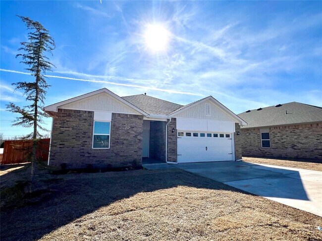 Building Photo - 4520 NE 123rd St