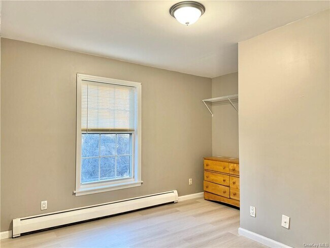 Building Photo - 18 Old Little Britain Rd