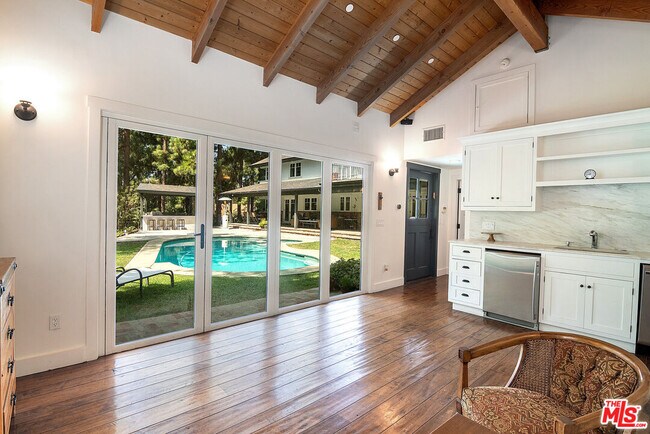 Building Photo - 9530 Moonridge Terrace Pl