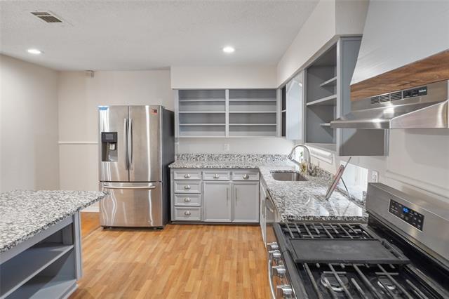 Building Photo - 2711 Santa Cruz Dr