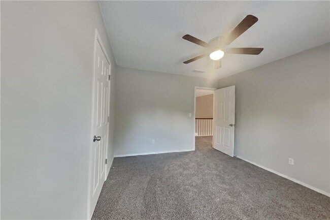 Building Photo - 11085 Taylors Spring Pl