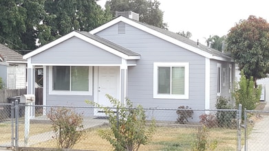 Building Photo - 1621 Hobson Ave