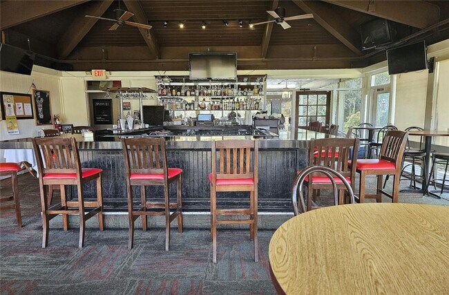 Building Photo - 38 La Rue Pl NW