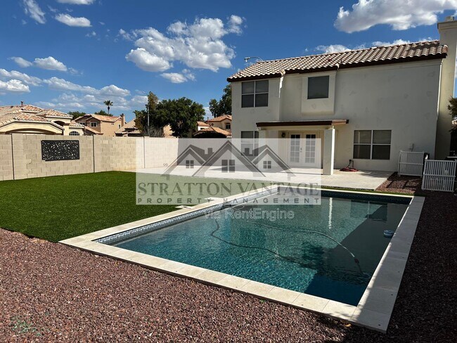 Building Photo - 4682 W Oakland St