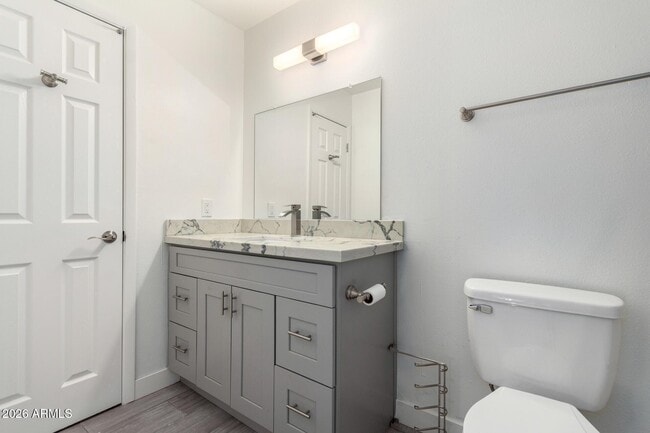 Building Photo - 1586 West Campbell Ave