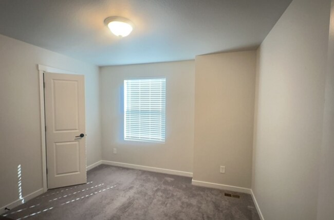 Building Photo - 6581 Cheyenne Autumn Wy