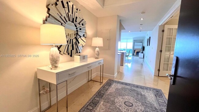 Building Photo - 1830 S Ocean Dr