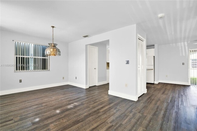 Building Photo - 20537 SW 92nd Ct