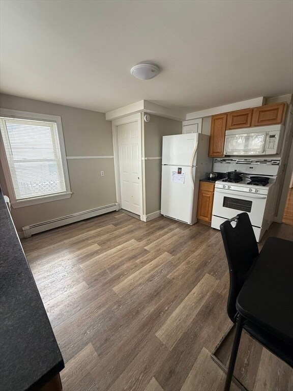 Building Photo - 38 Ballard St