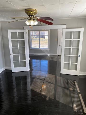 Building Photo - 1613 Park St