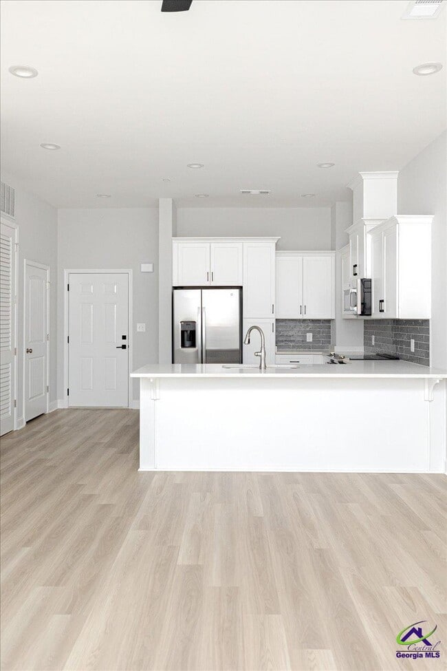 Building Photo - 1009 Northside Dr