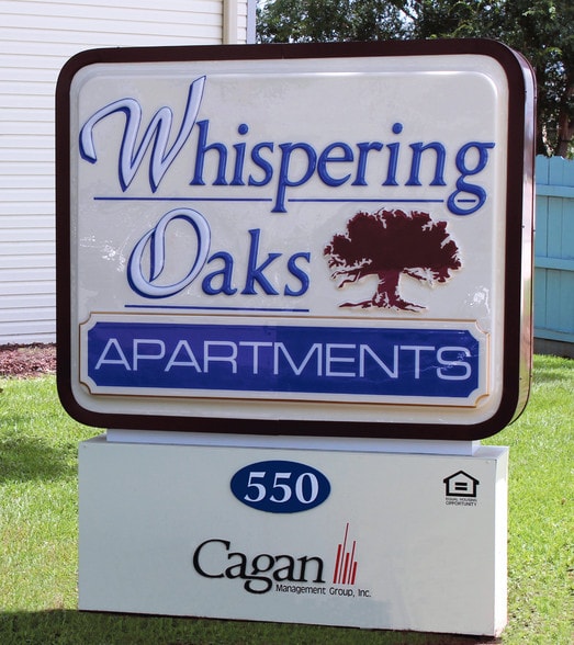 Building Photo - Whispering Oaks Apartments
