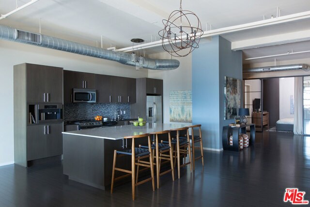 Building Photo - 1645 Vine St