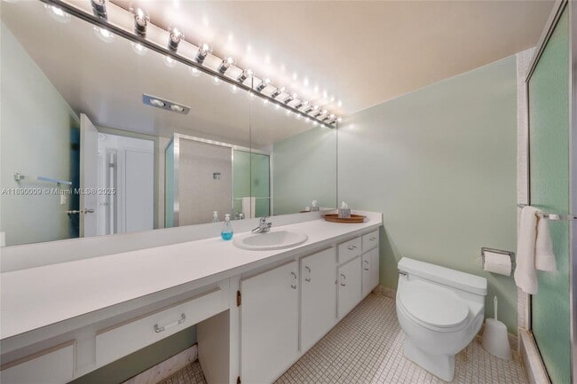 Building Photo - 4280 Galt Ocean Dr