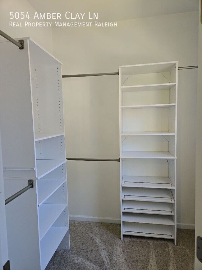 Building Photo - 5054 Amber Clay Ln