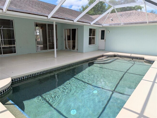 Building Photo - 5539 Wilde Oak Way