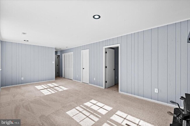 Building Photo - 2312 Harpoon Dr