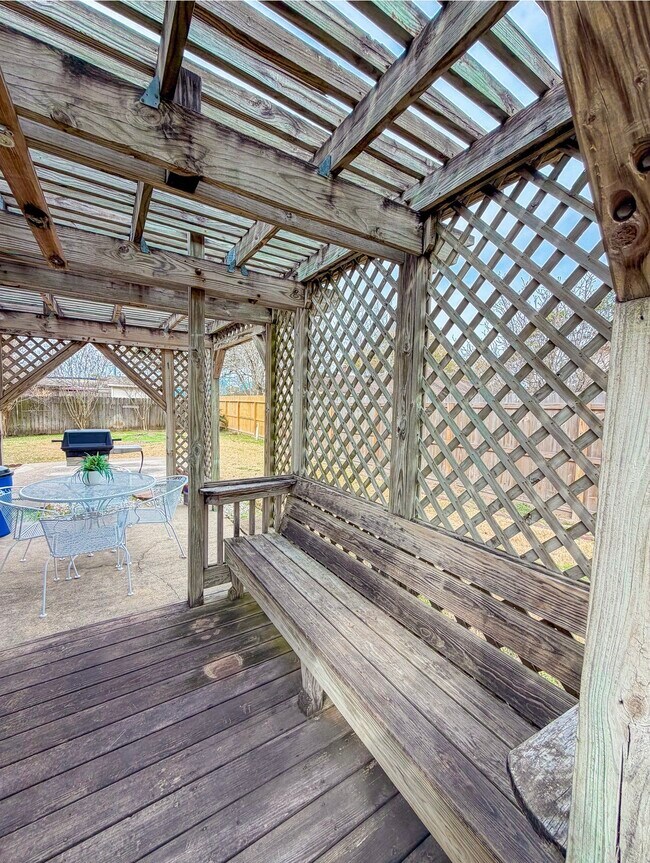 Building Photo - 13422 Blackbird Dr