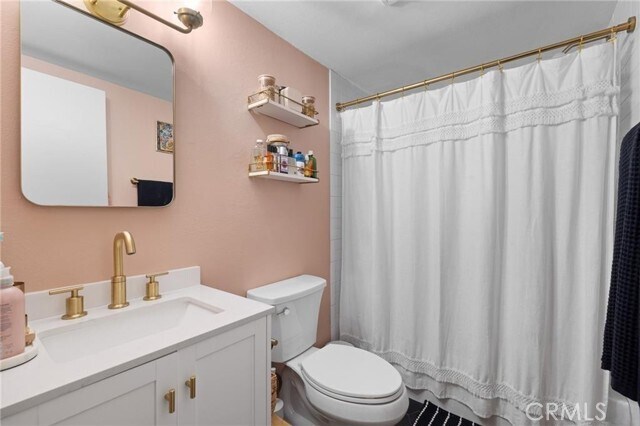 Building Photo - 18350 Hatteras St