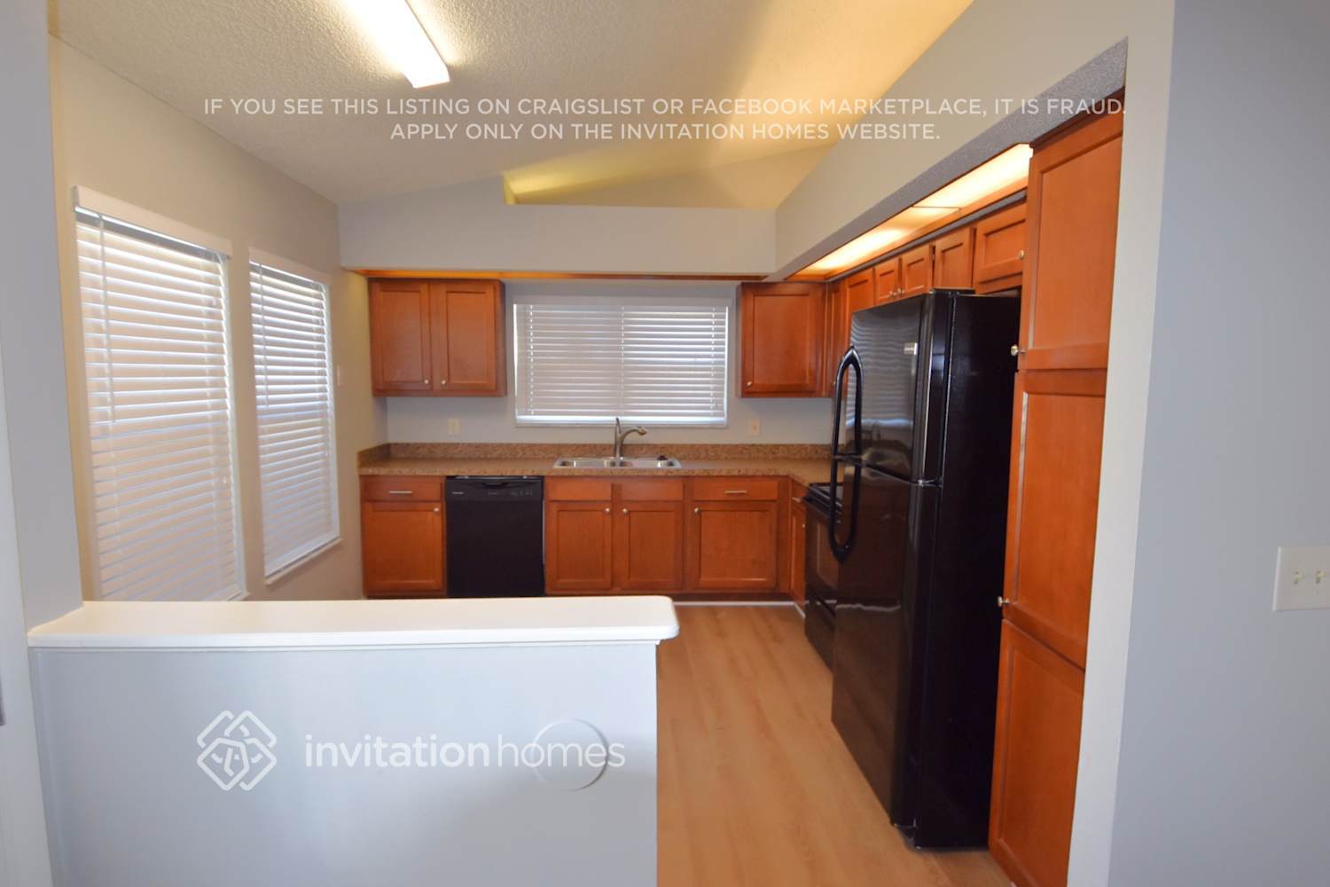 Building Photo - 130 Meadow Blvd