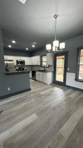 Building Photo - 38 Deer Ridge Rd