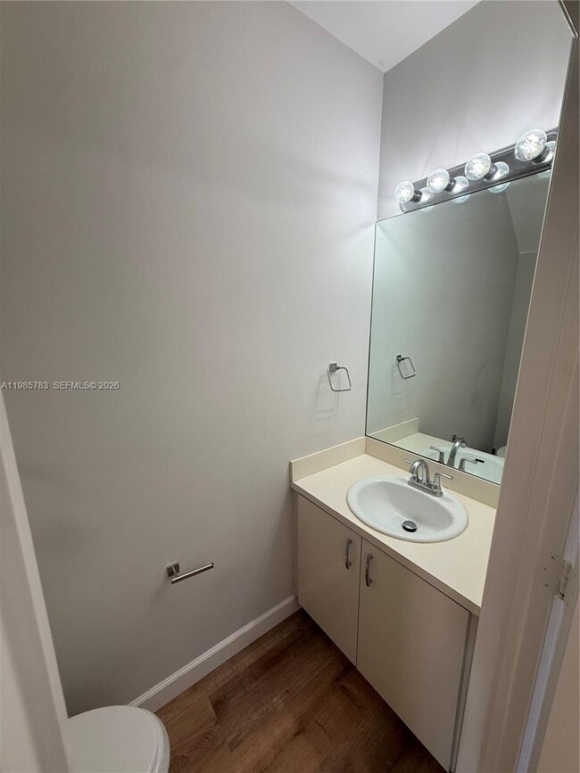 Building Photo - 15750 SW 92nd Ave