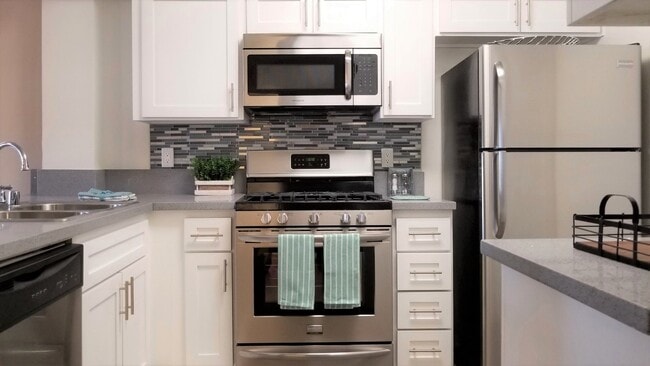 Interior Photo - Emerson Townhomes