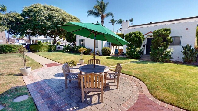 Building Photo - Unfurnished One Bedroom for Rent in Corona...