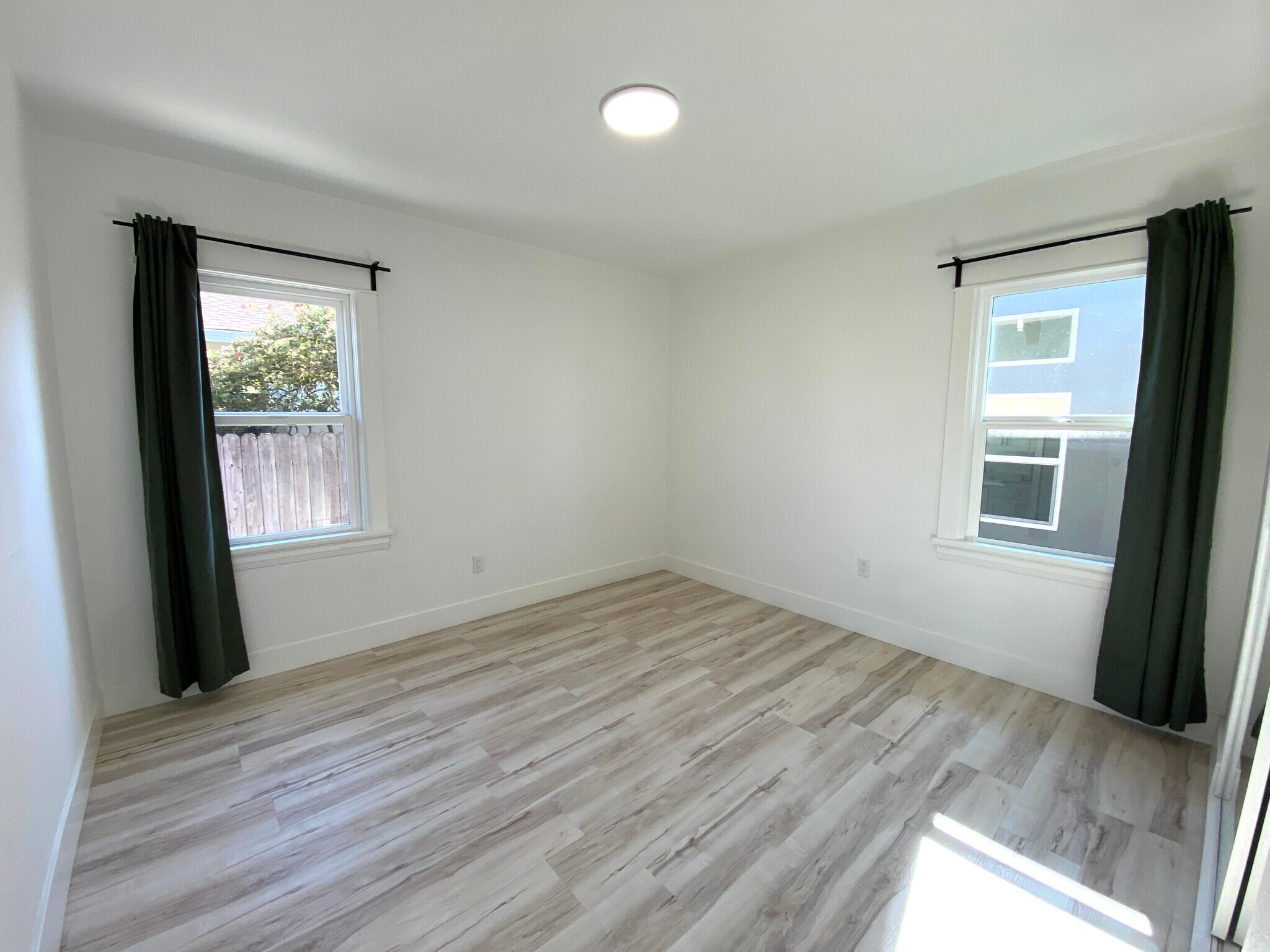 Bedroom 2 - 467 42nd St