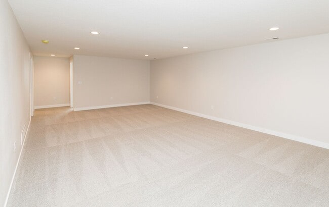 Building Photo - Luxury Living at The Crossings: Your Dream...