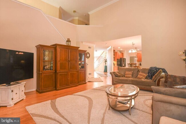 Building Photo - 205 Dangina Dr