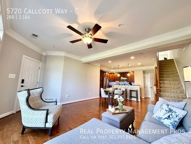 Building Photo - 5720 Callcott Way